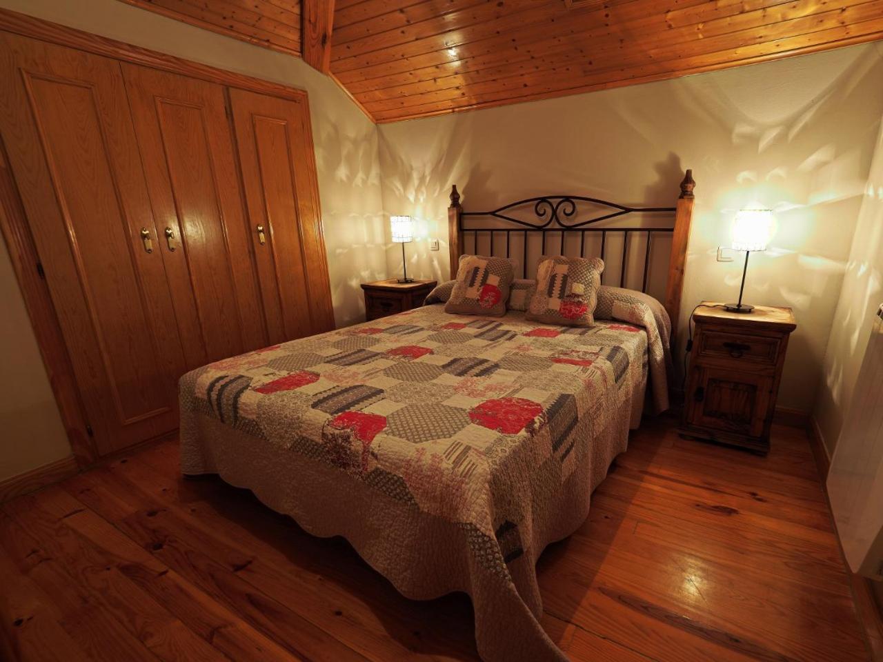 Nucleo De Turismo Rural Valle De Iruelas Las Cruceras Eksteriør bilde
